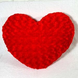 NWOT💗Happy ❤️ Valentine’s Heart Pillow